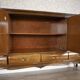 Cabinet de salon en noyer marqueté, années 1950