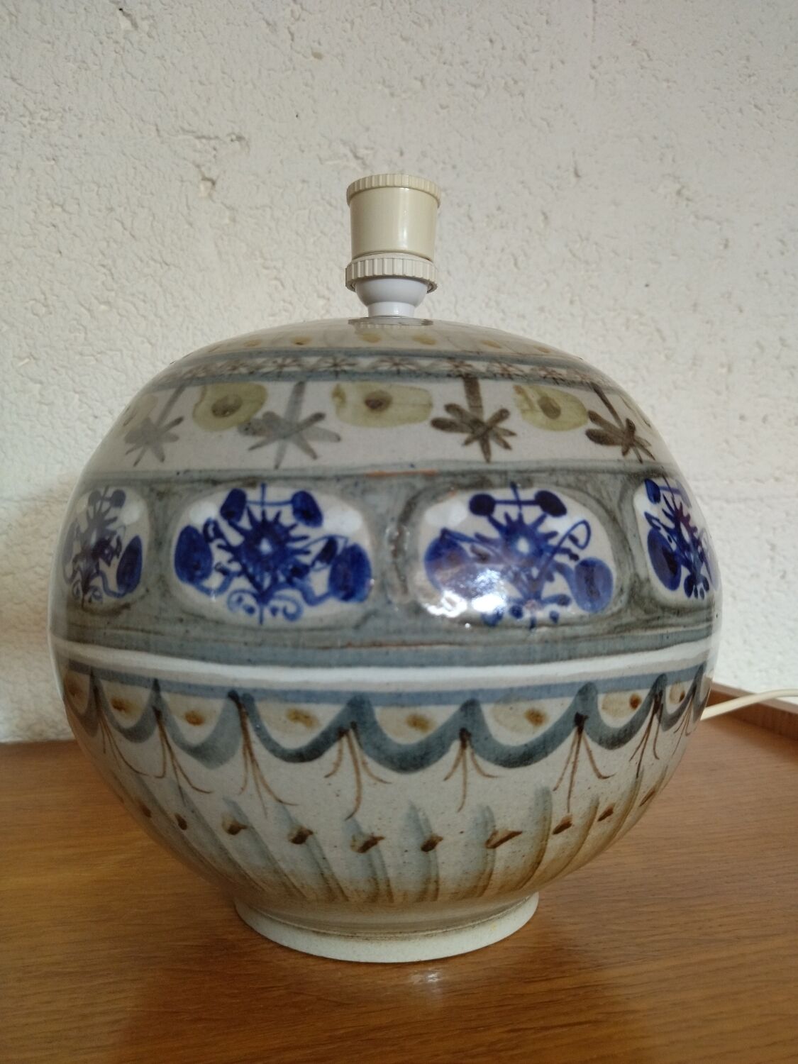 Pied de lampe vintage par Helguen Keraluc