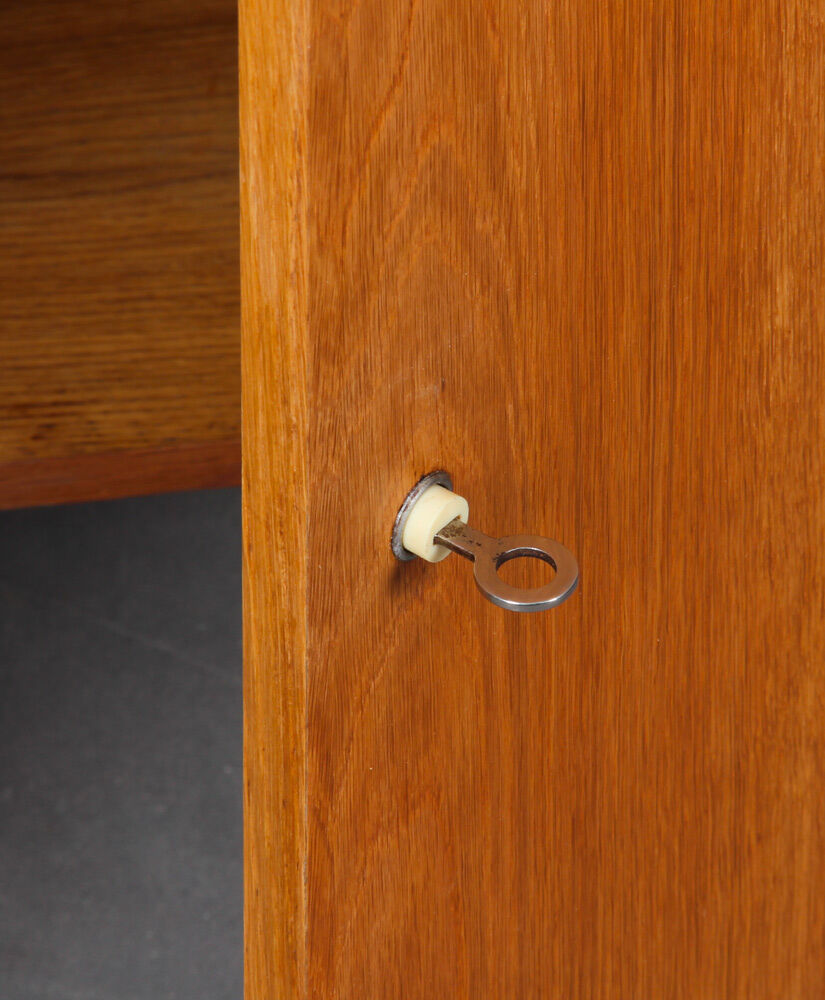 Oak row by Jiroutek for Interier Praha, model U-460, 1960