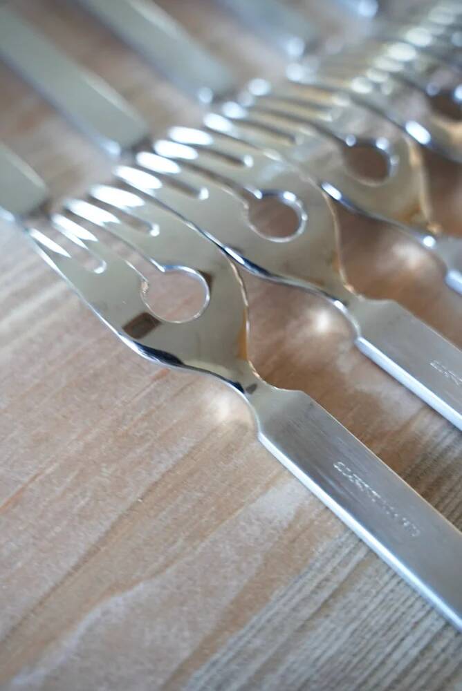 Fish cutlery
