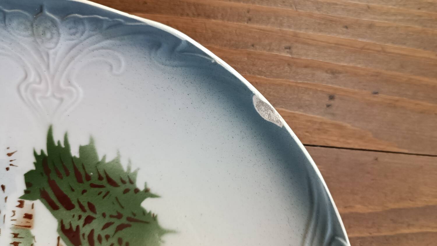 2 Saint Amand plates with mountain decor