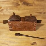 Salière et poivrière en bois
