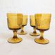 Verre à pied ambré motif vendange vintage