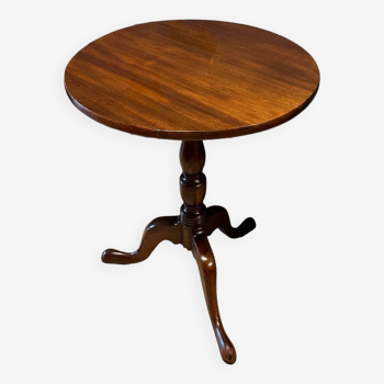 18th Century tilt top table