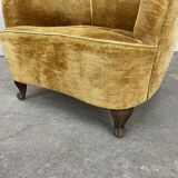 Pair of yellow velvet armchairs from the 1970s