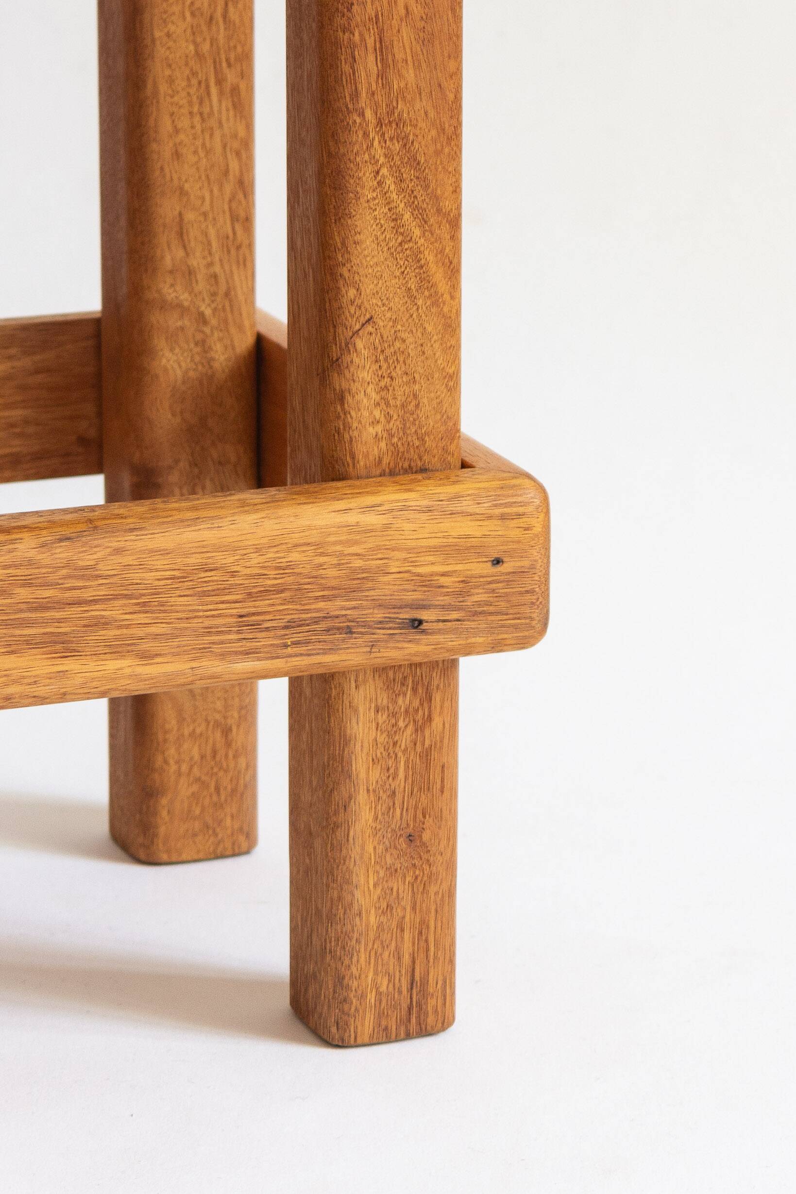Modernist stool in framiré wood⎮70s