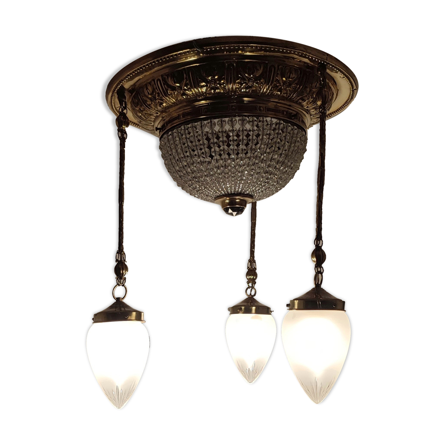 Plafonnier moderniste en laiton et verre, Tchécoslovaquie, années 1900.