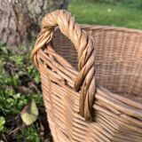 Panier en osier avec anses