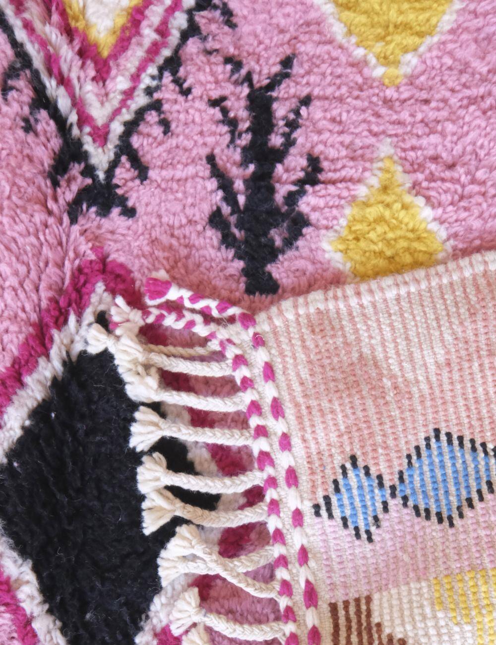 Pink Berber Rug - 206 x 160 cm