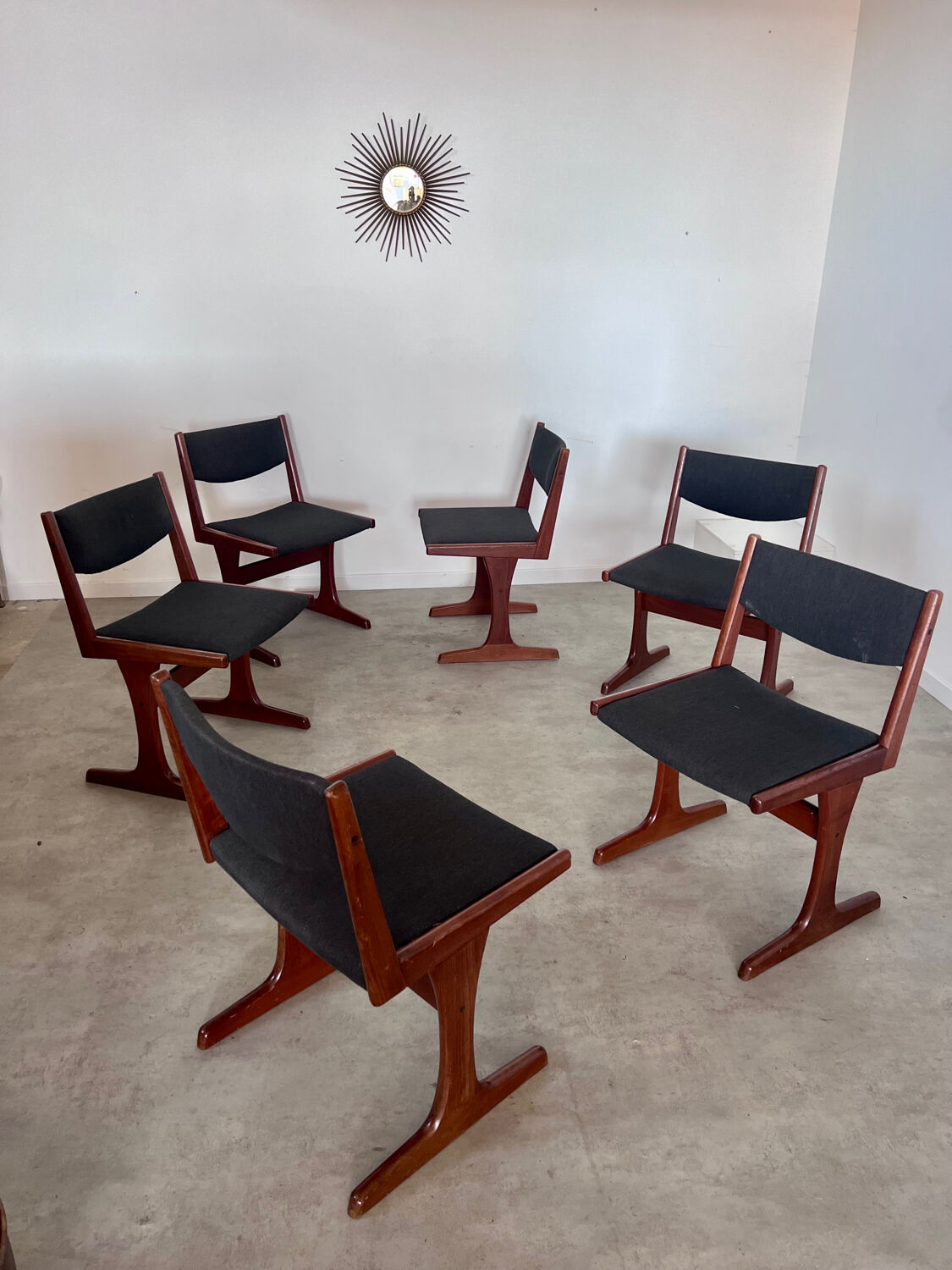 Set of 6 old Scandinavian chairs from the 60s, vintage teak