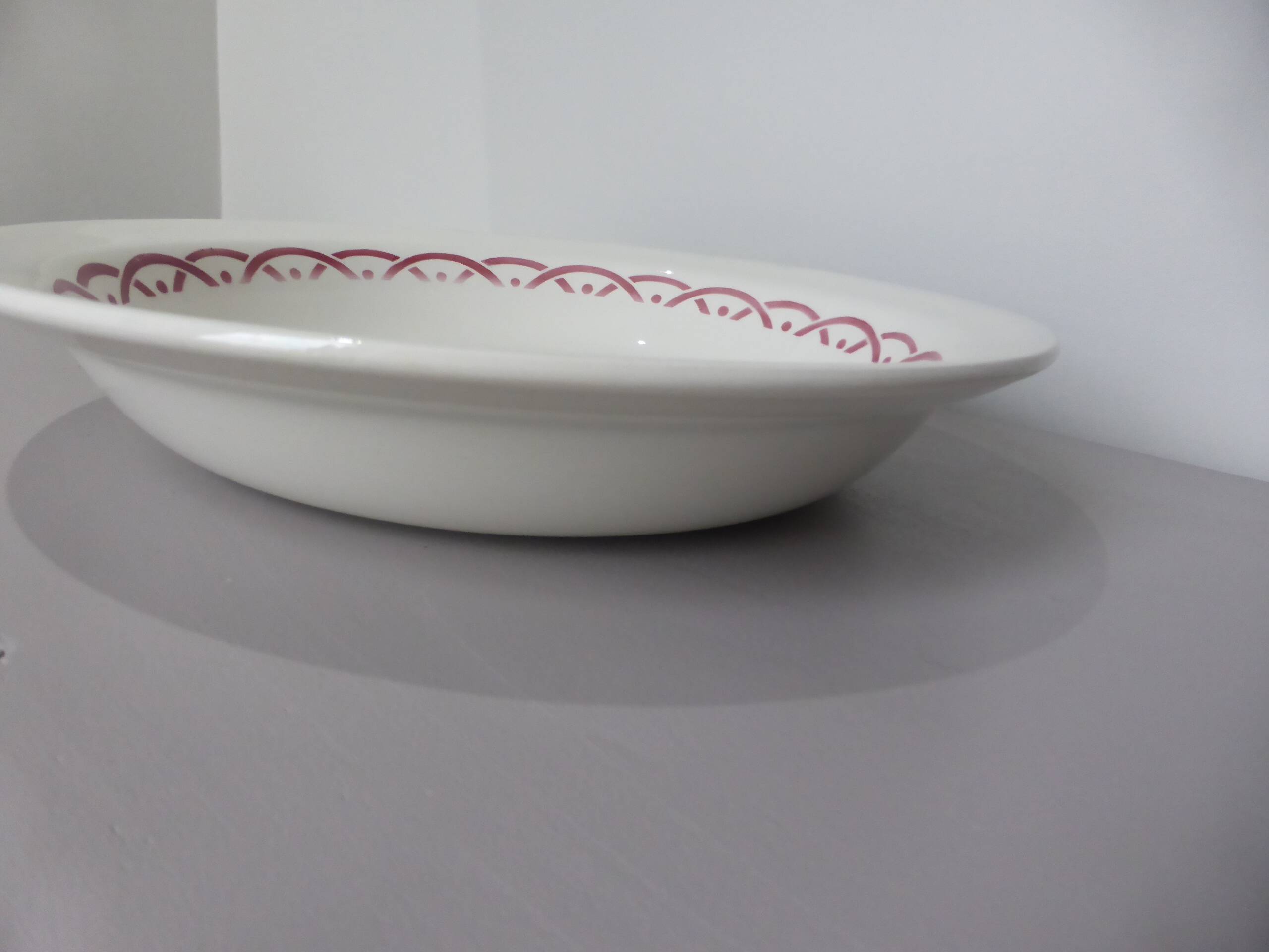 Vintage round hollow dish from Digoin Sarreguemines, Michel model 231109