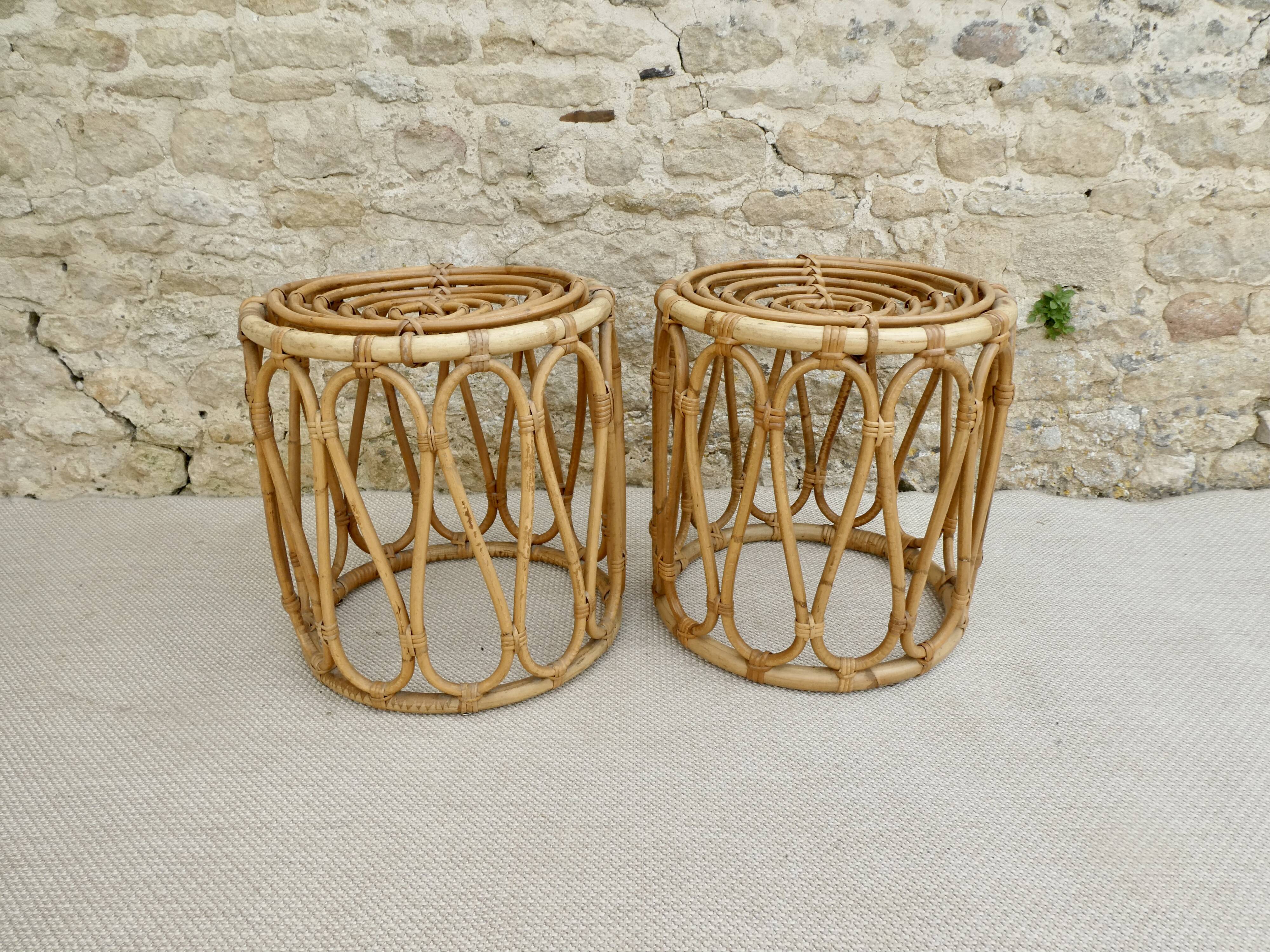 Paire de tabourets en rotin, vers 1960