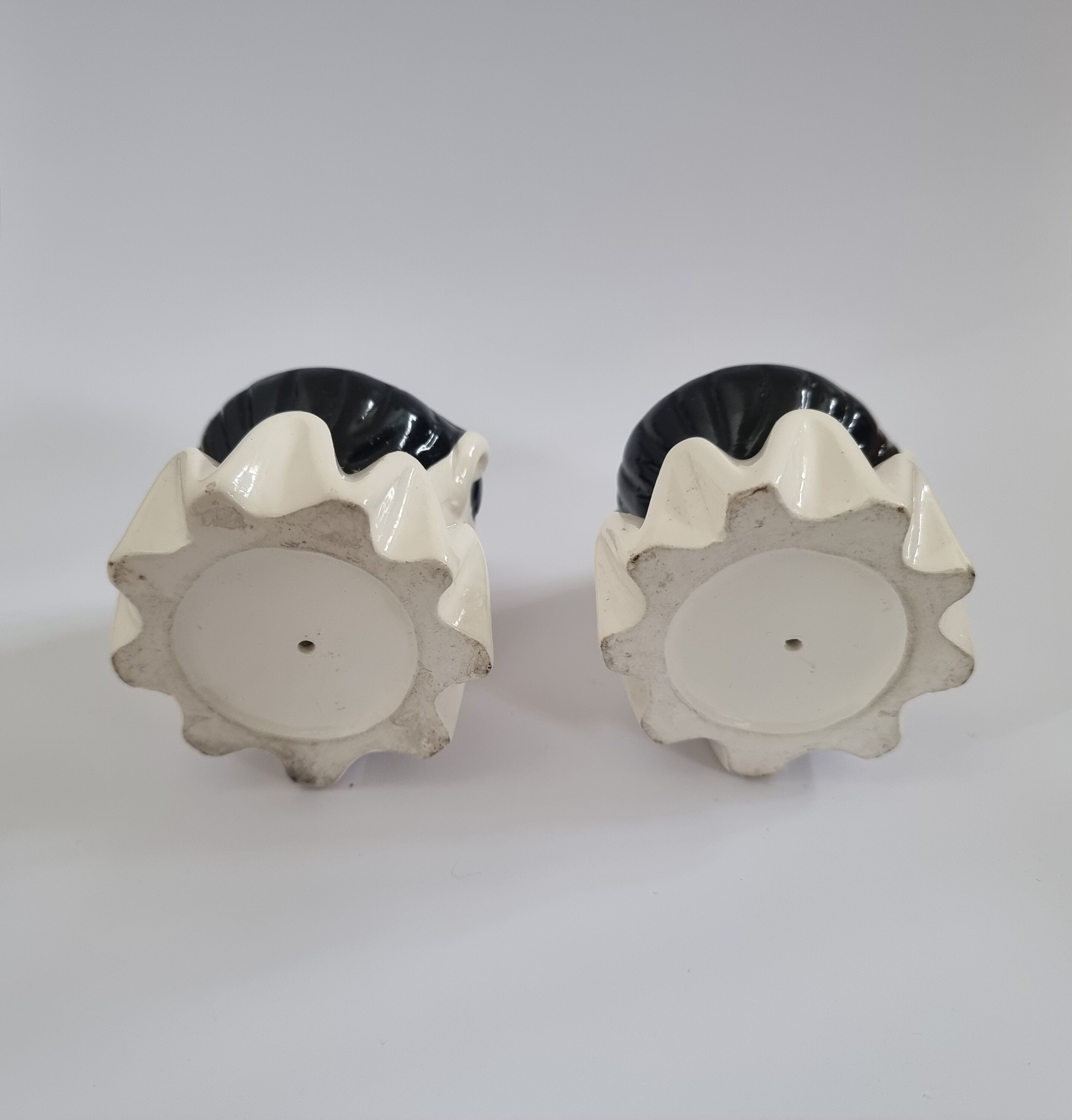 Paire de coquetiers Pierrot