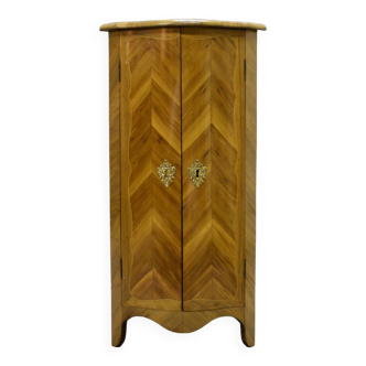 Small 18th century marquetry corner cabinet