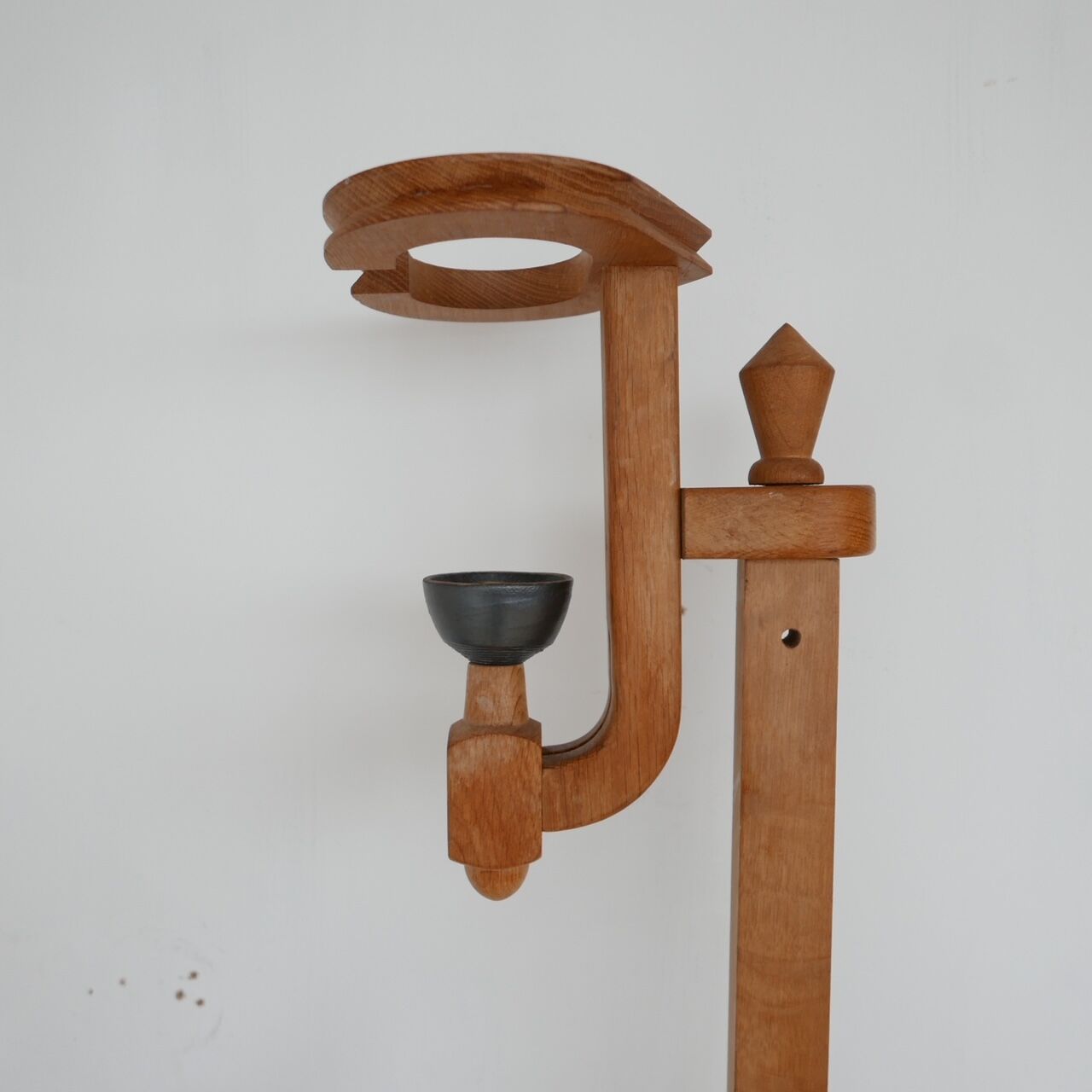 Guillerme et Chambron shelf