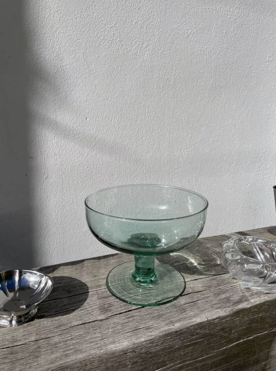 Murano blown glass fruit bowl / footed dish