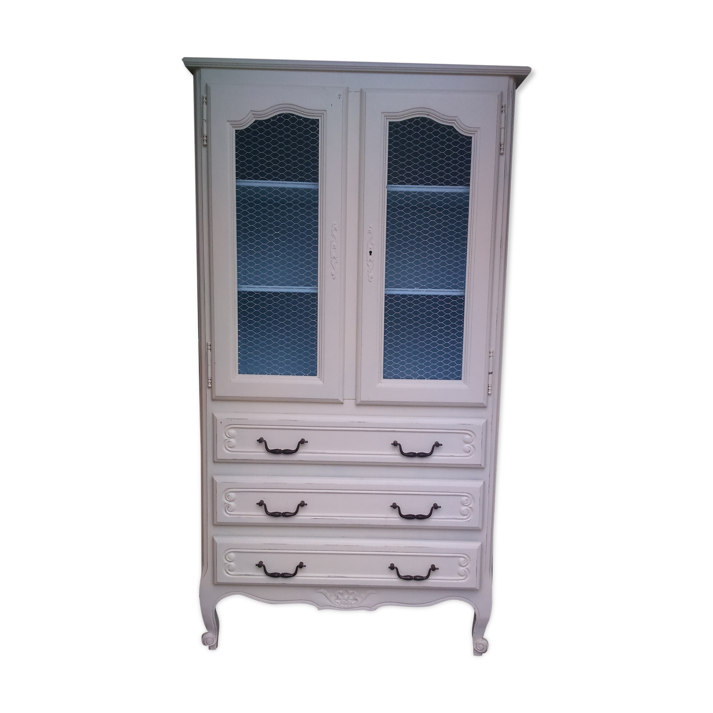 Small wardrobe