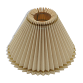 Pleated lampshade