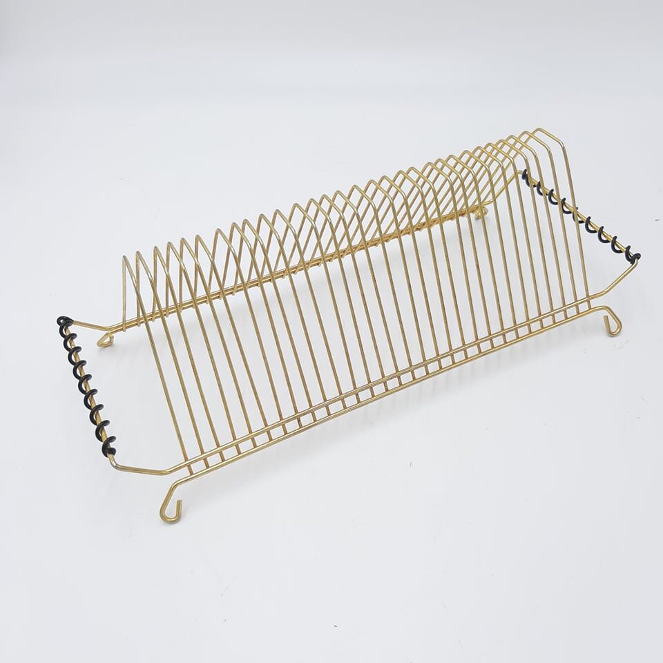 Vinyl door in gold metal