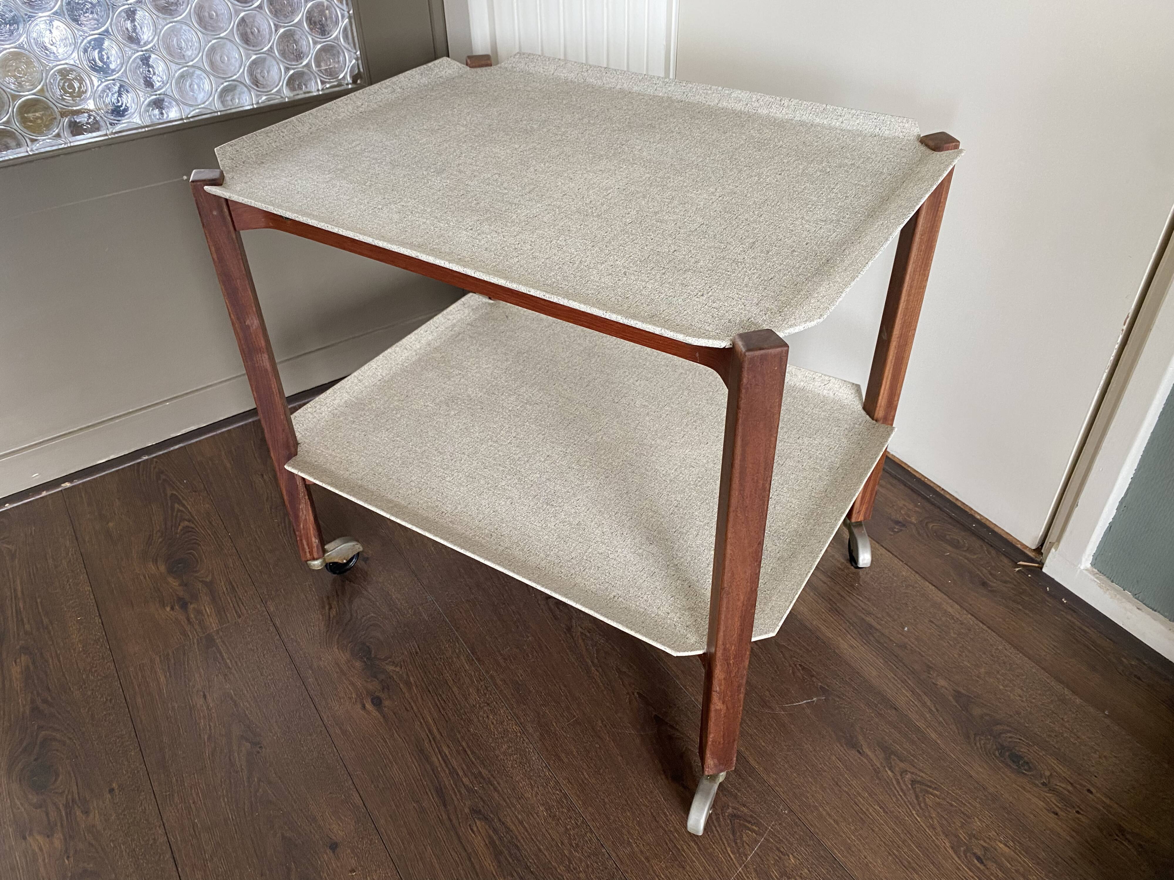 Desserte scandinave vintage en teck de Pastoe, années 1950