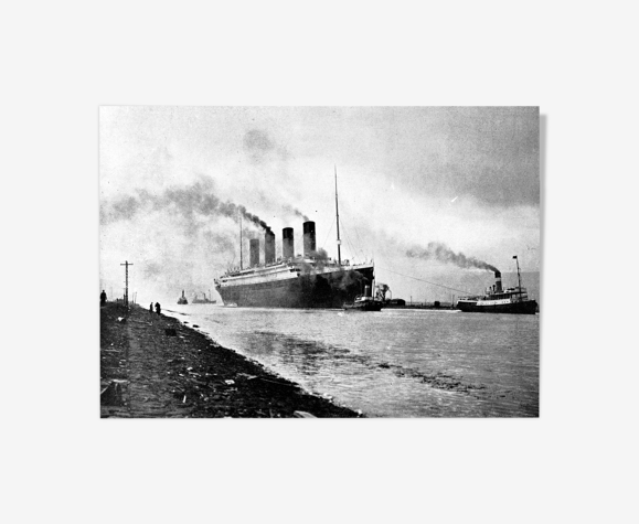 Photography, "Departure of the Titanic liner", April 1912 / NB / 15 x 20 cm
