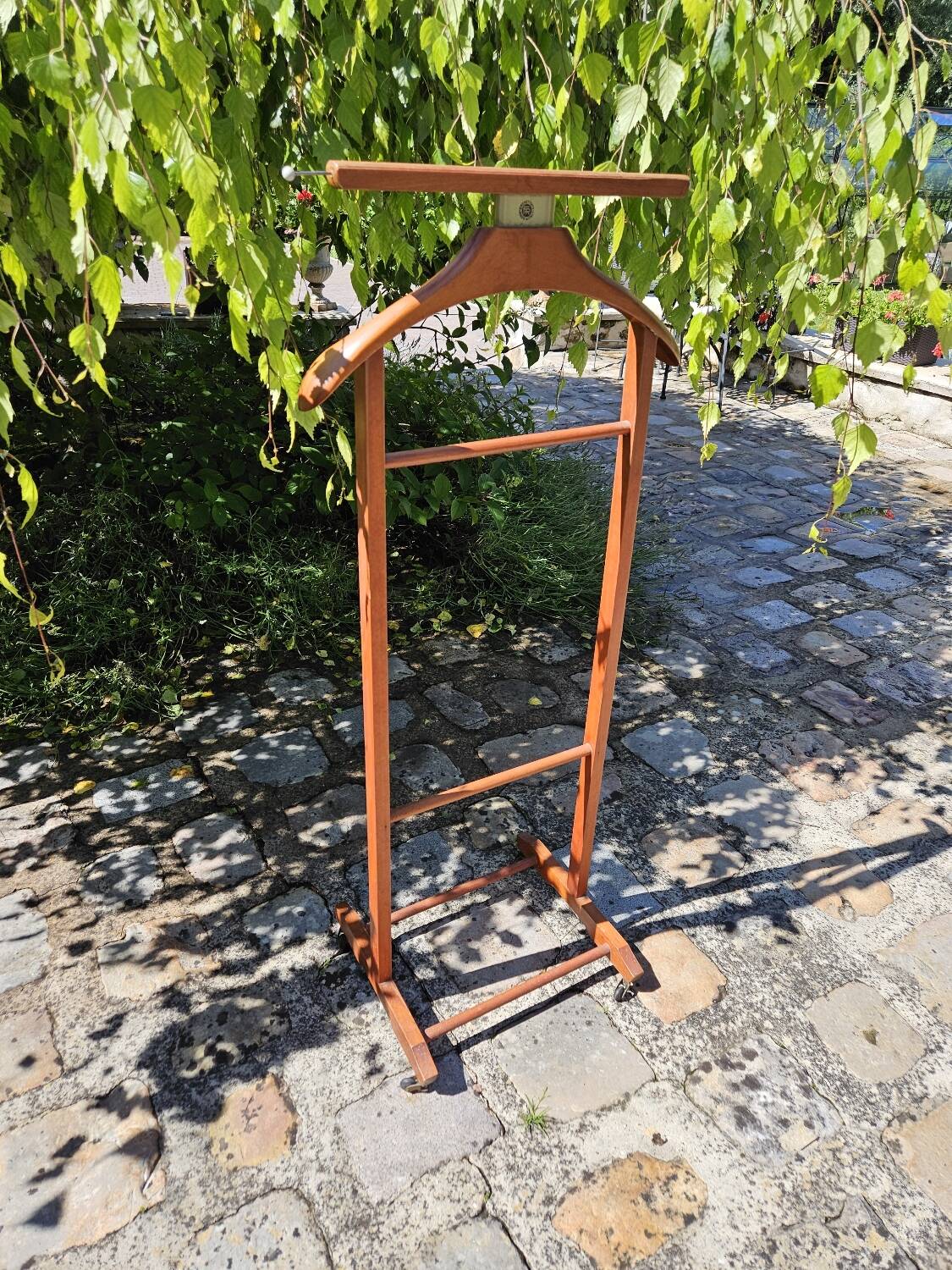 Fratelli Reguitti wooden valet