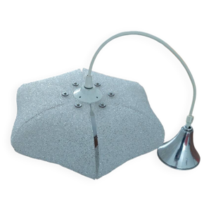 Suspension en perspex