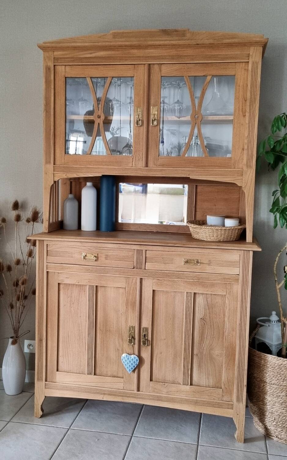 Art Deco dresser