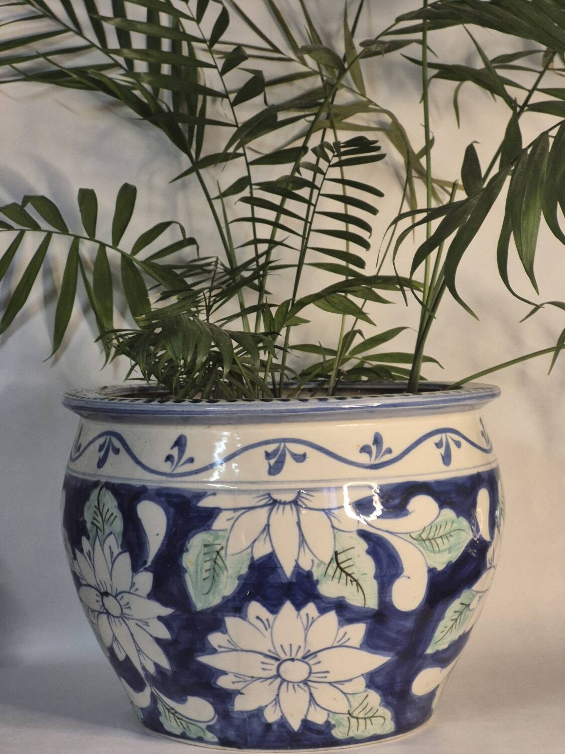 Blue flowerpot