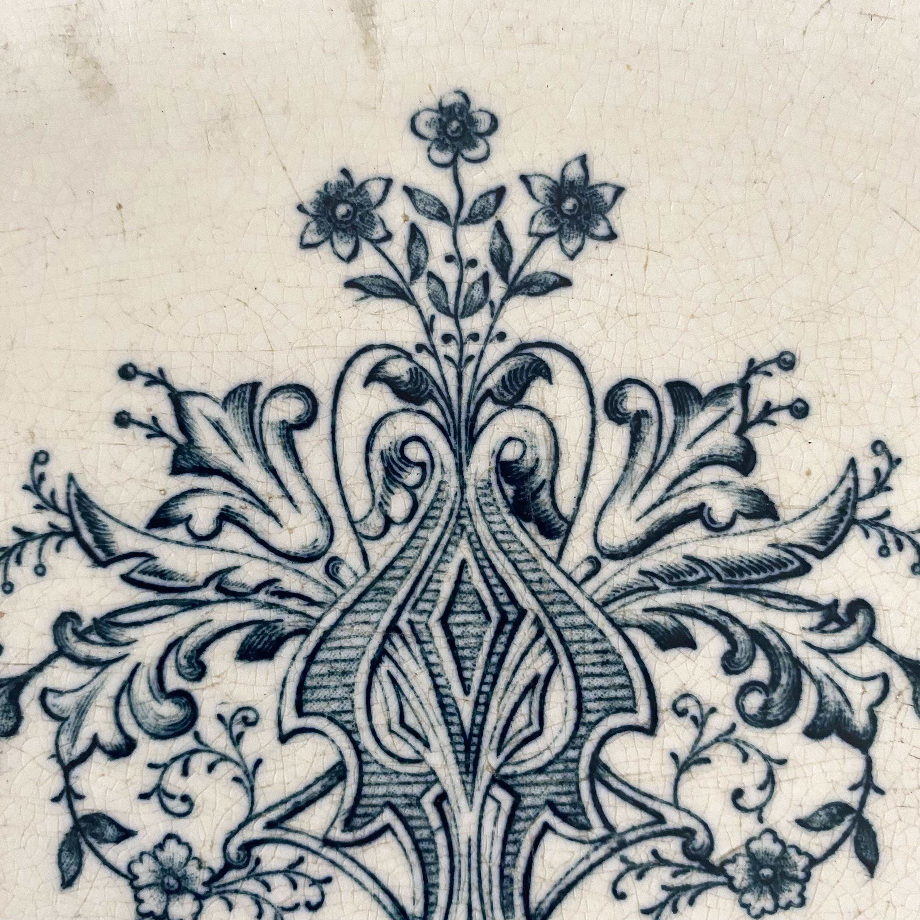 Oval iron earth dish