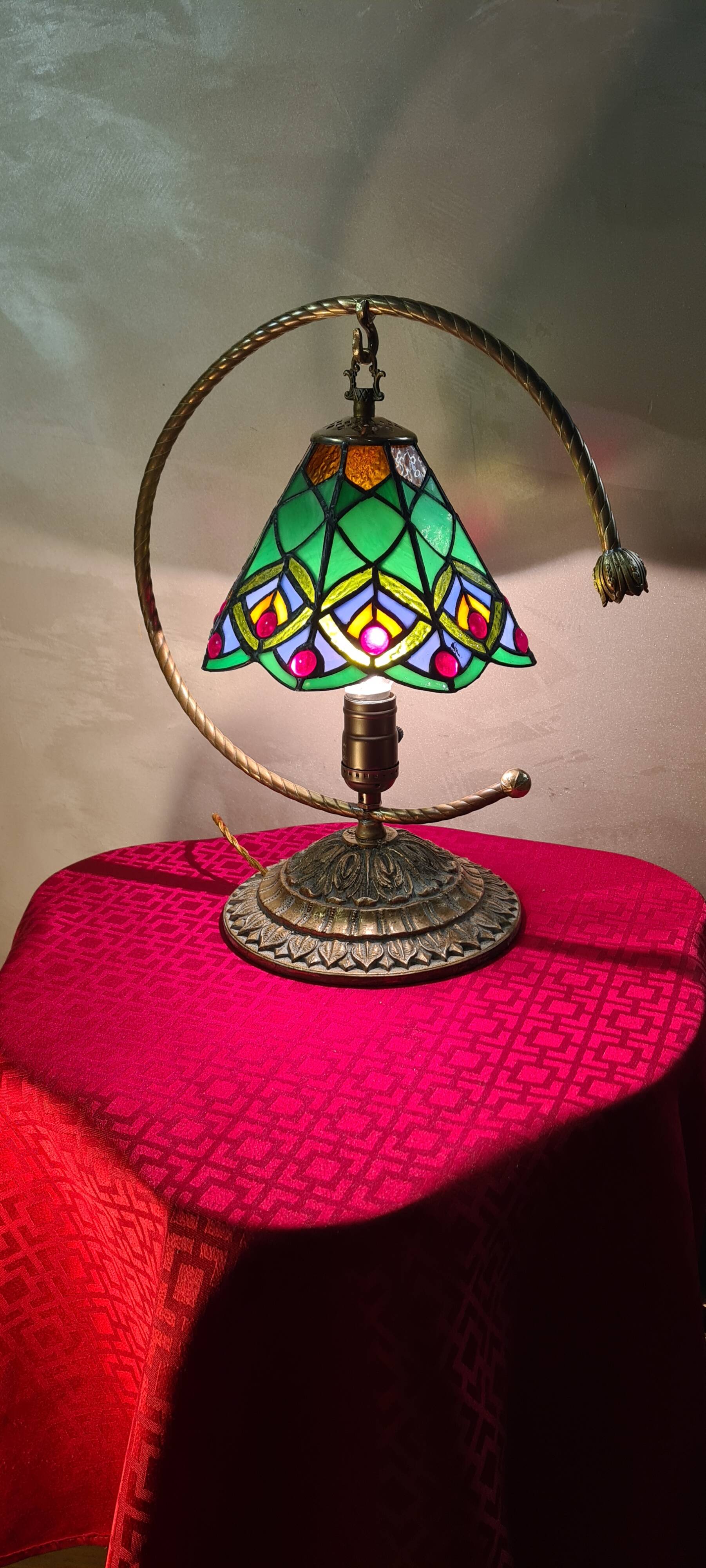 bronze and brass lamp tiffany style glass lampshade 38x32 inter on socket