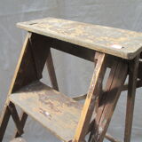 Painter wooden stepladder