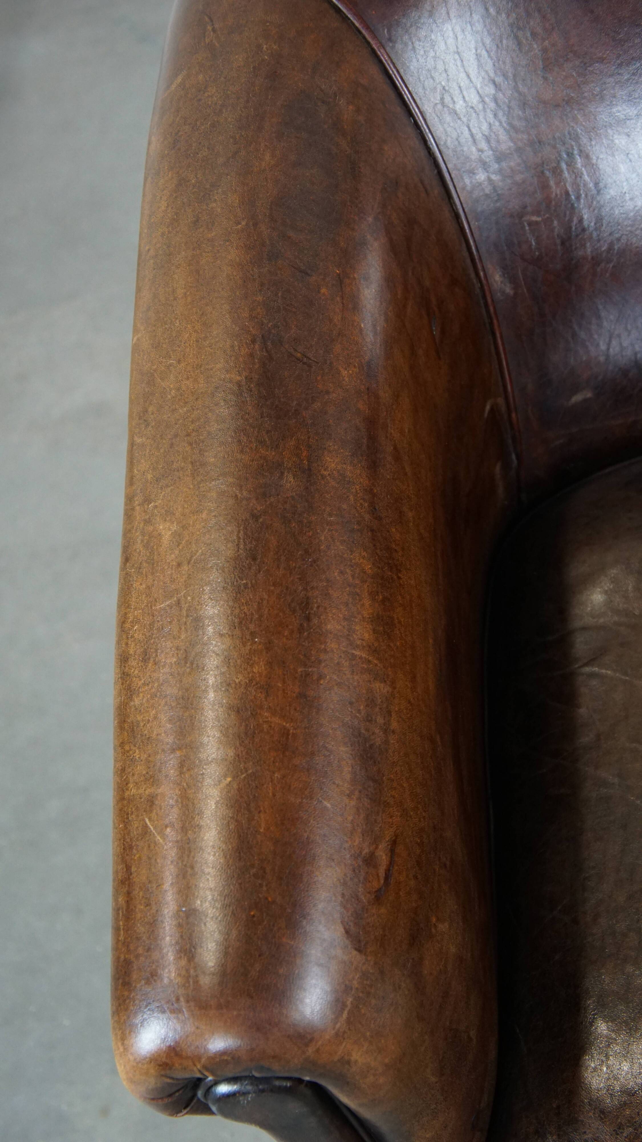 Fauteuil club en cuir de mouton