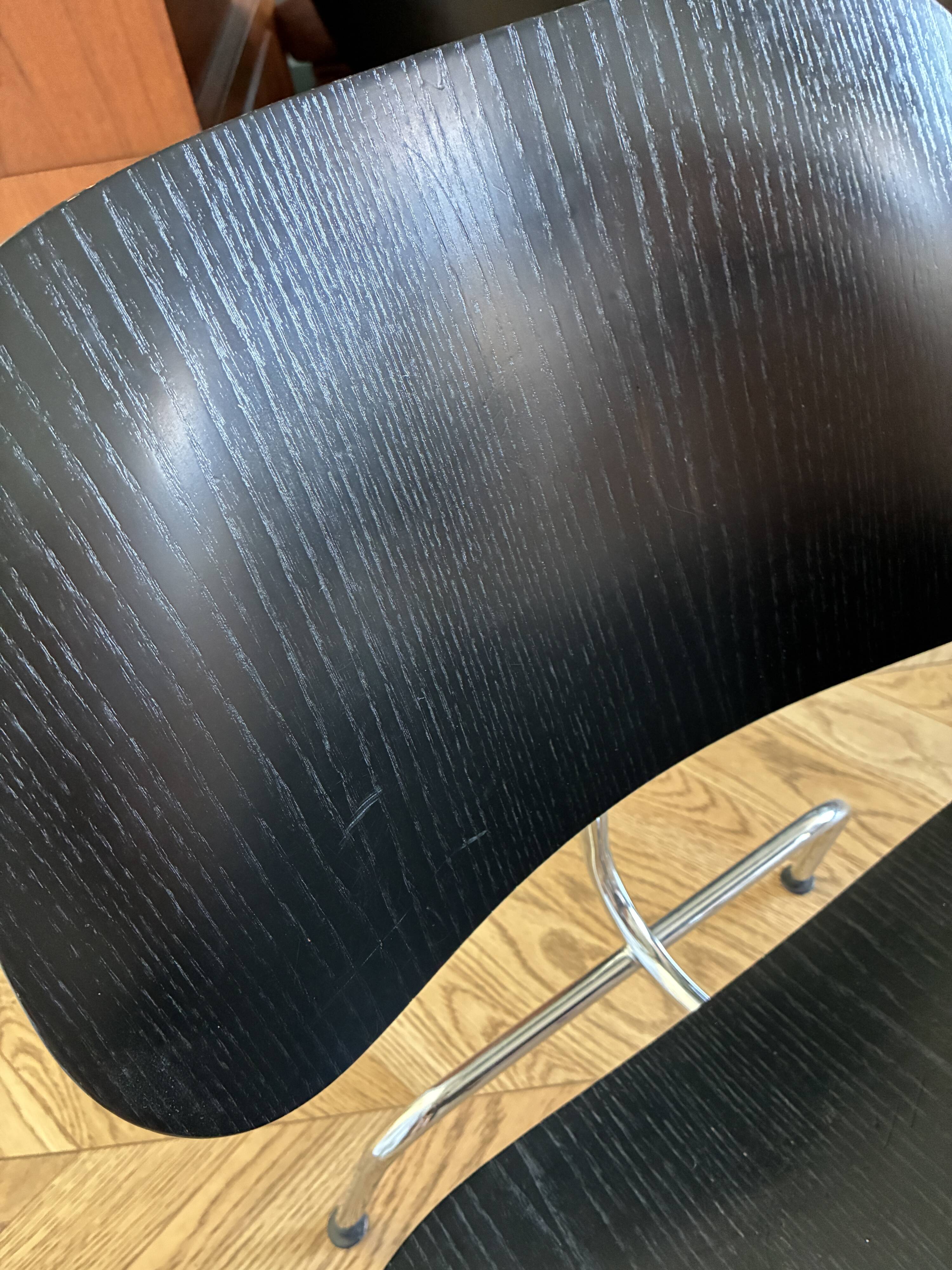Fauteuil LCM – Charles & Ray Eames pour Vitra