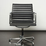 Charles and Ray Eames Aluminum Group chair.