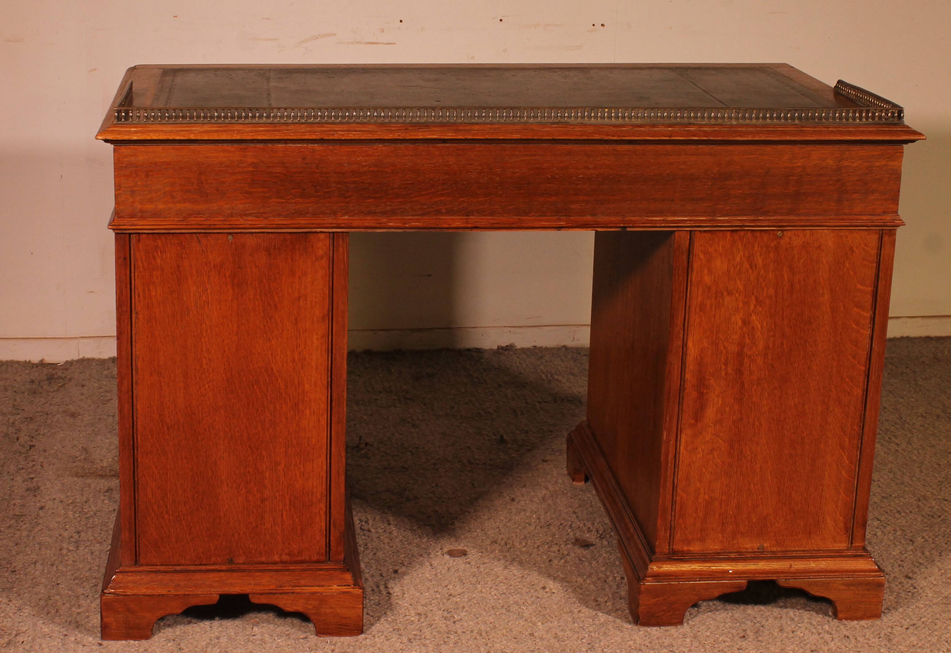 Oak Chest of Drawers 19th Century