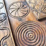 Table basse savoyarde art populaire