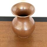 Vase en grès satiné