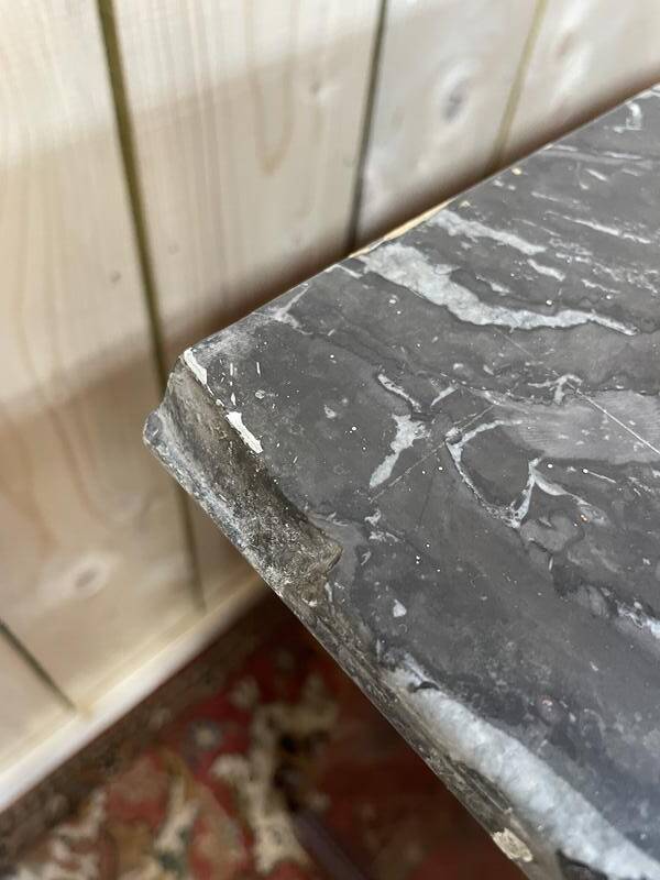 Commode Louis Philippe acajou et marbre