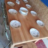 Farm table