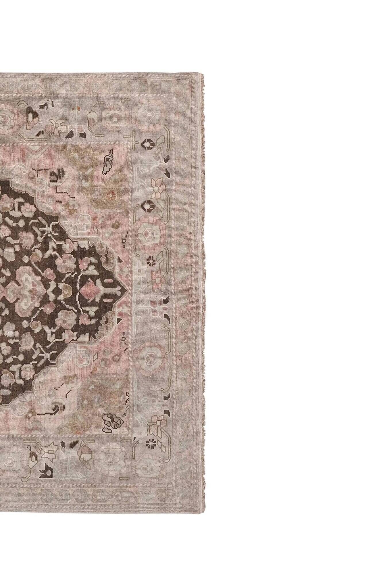 Vintage handmade Turkish rug 170x245 cm