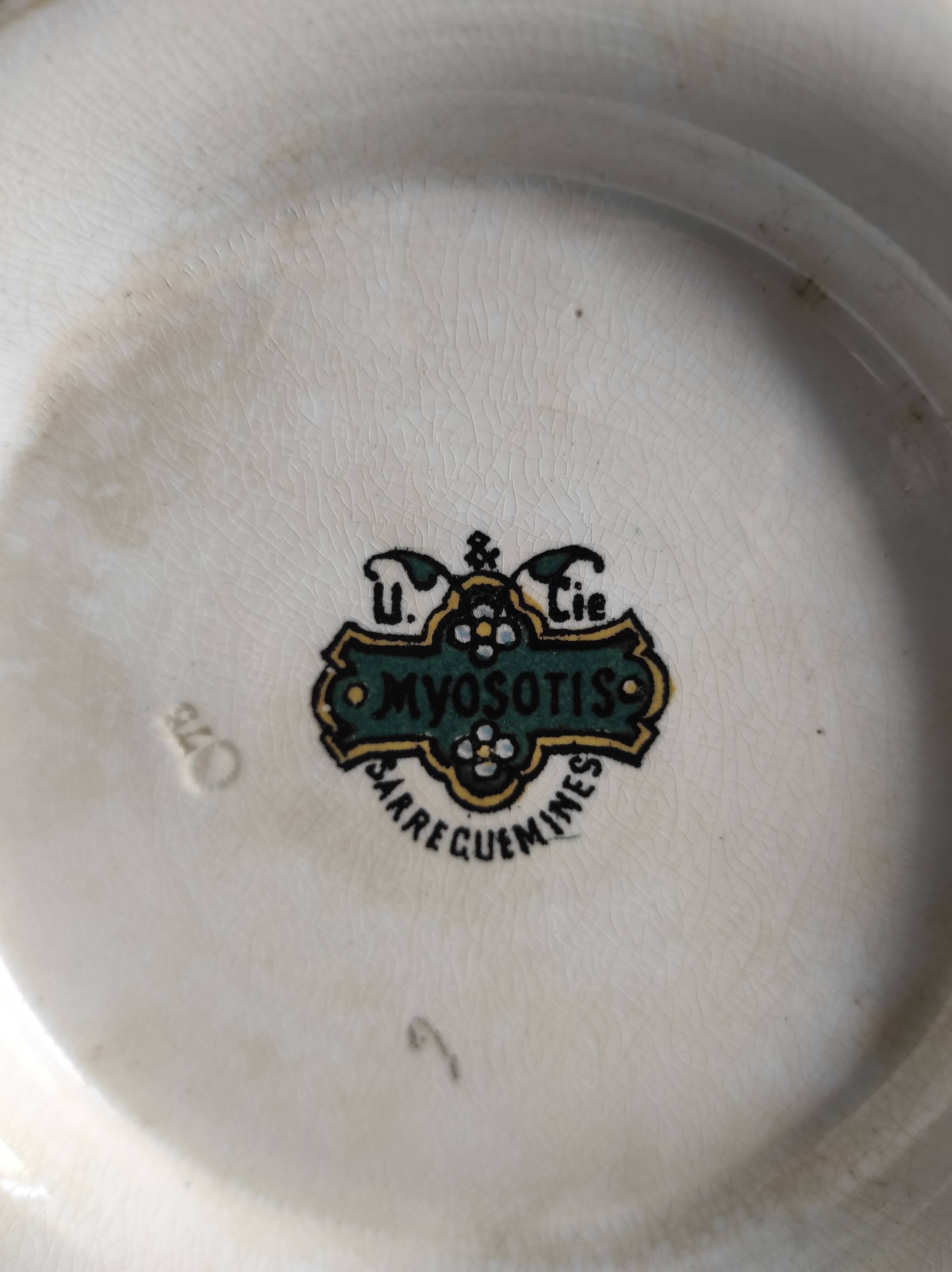 French vintage cake plate or cake stand for desserts or fruit, Sarreguemines, mod. Myosotis