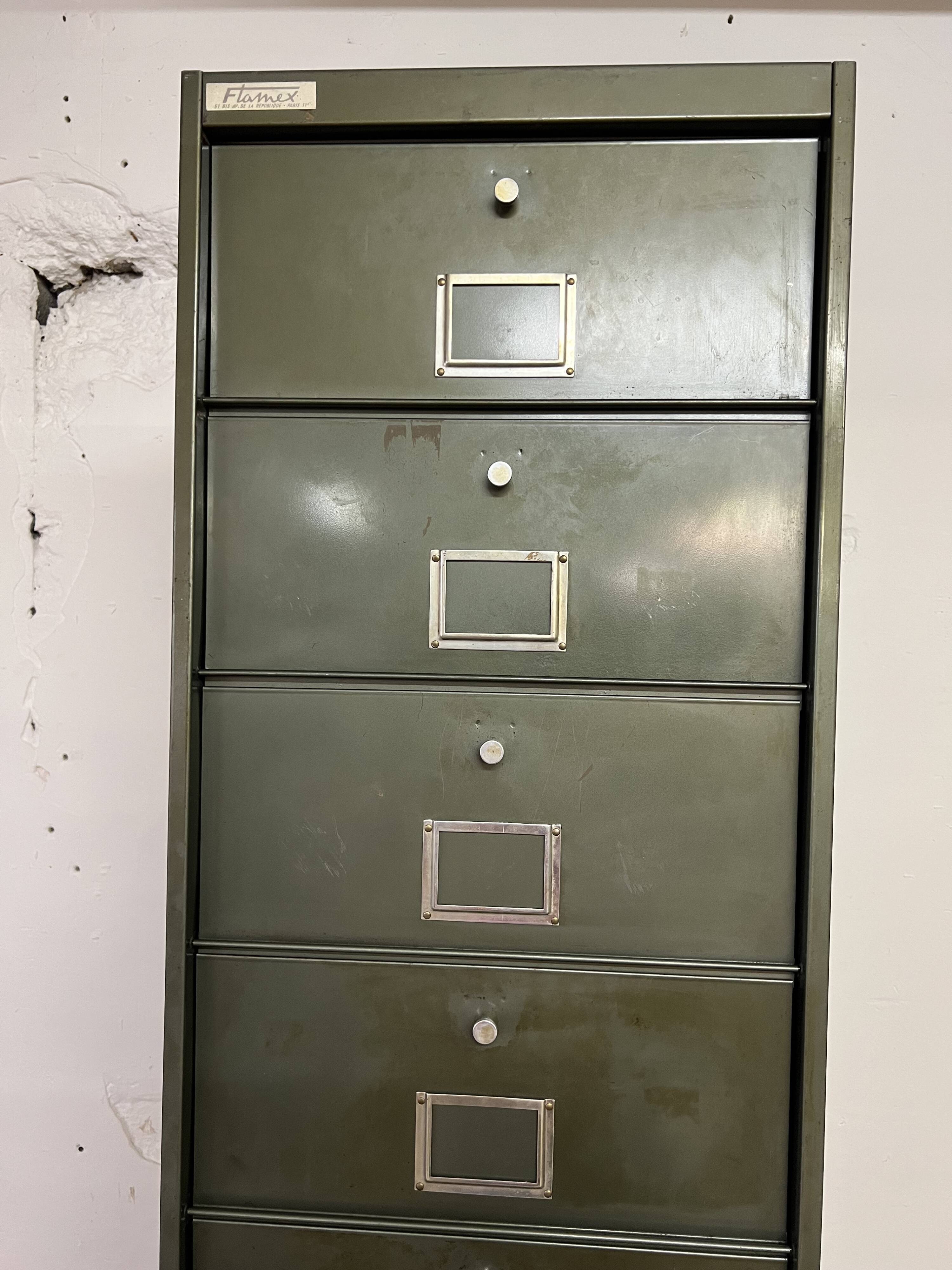 Flap furniture, 10 lockers from the 1950s