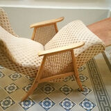 Chair wing chair has ears and has system relaxation 50/60s