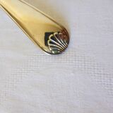 1 silver-plated metal ladle stamped 2106248