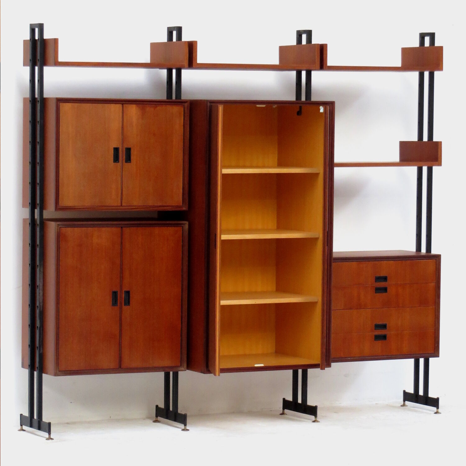 Mid century freestanding roomdivider wall unit system in teak, 1960s