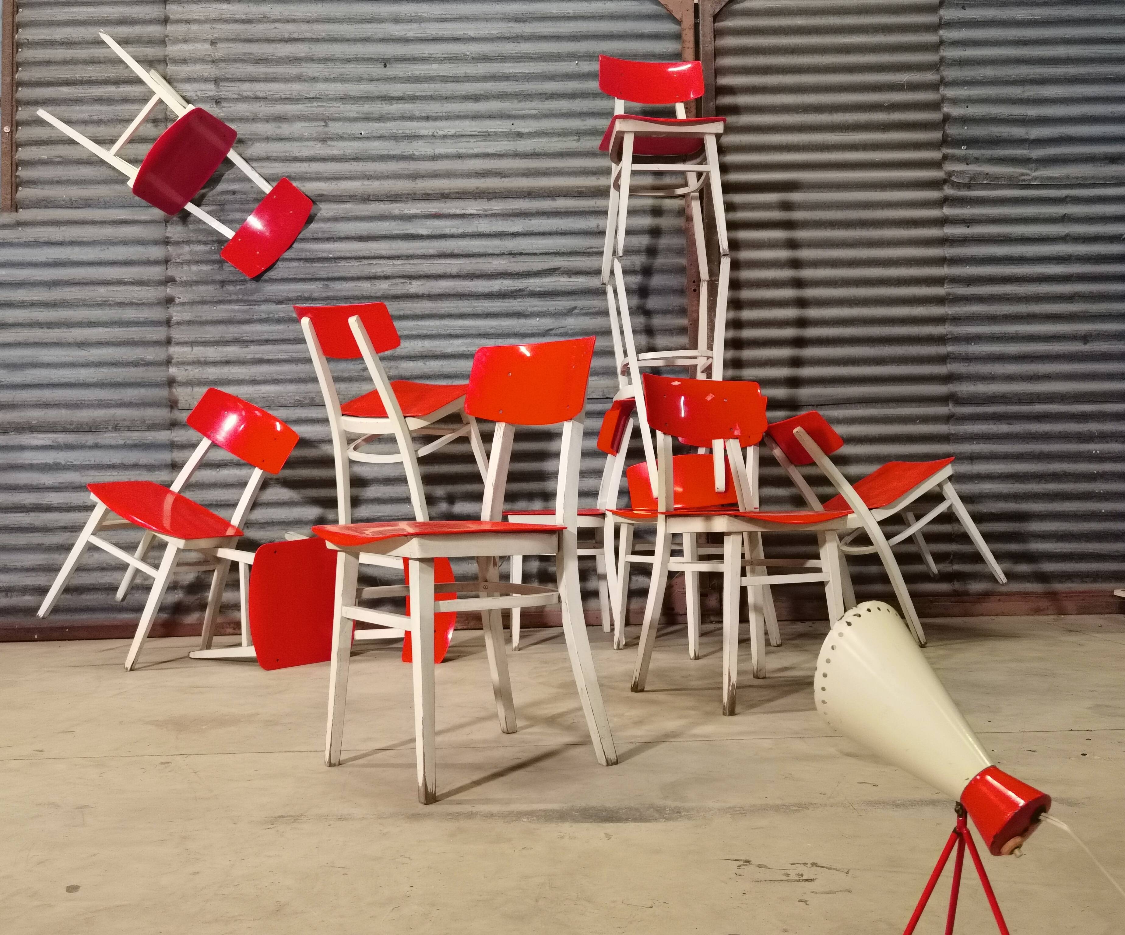 Lot de 11 chaises Ton