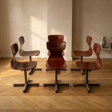Set of 6 mid-century modern Pagholz chairs, moulded plywood seats, steel base, 1960s