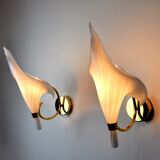 Pair of white fleur de lys sconces, murano glass, Italy, 1970