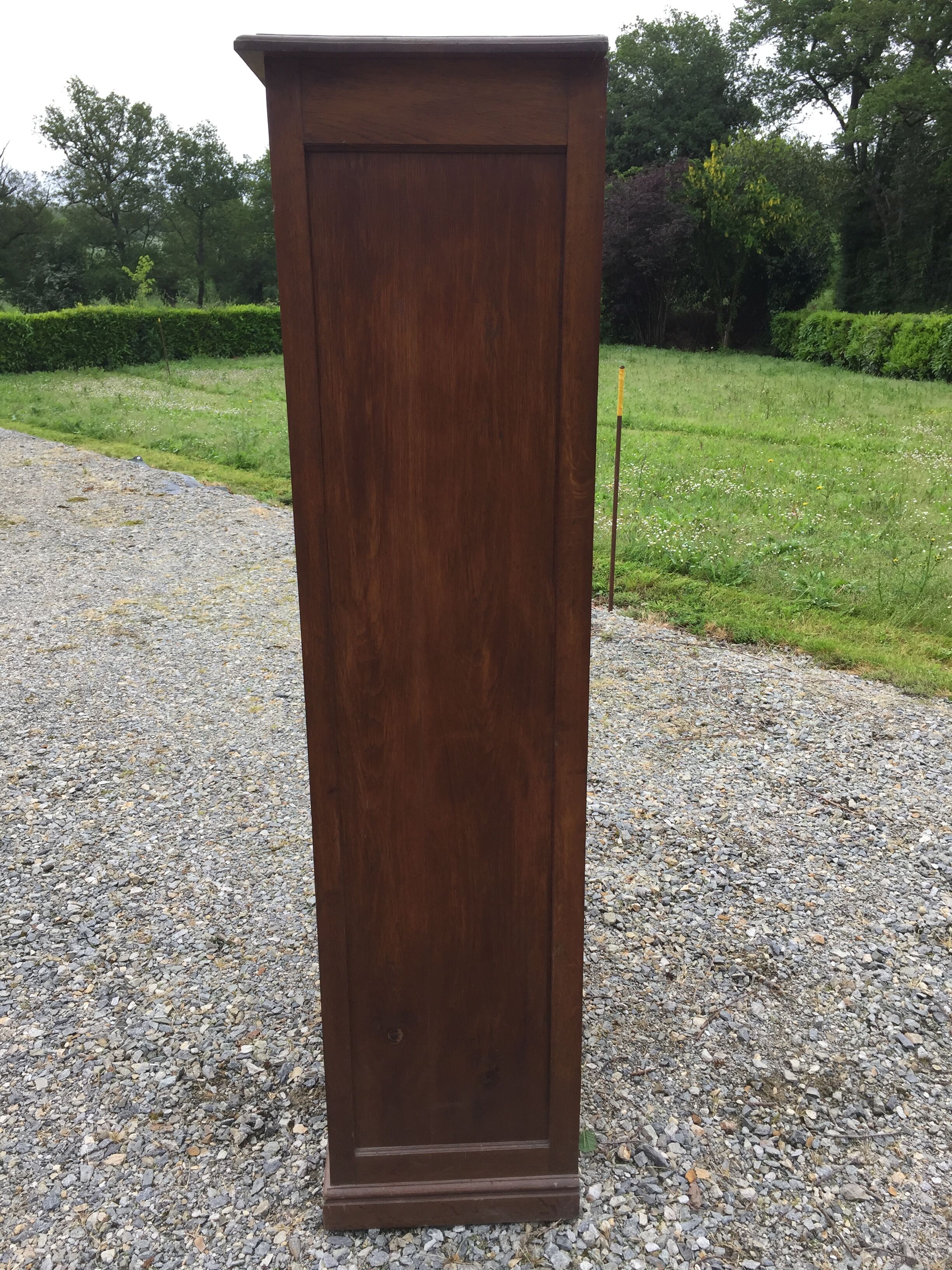 Oak double curtain workshop cabinet